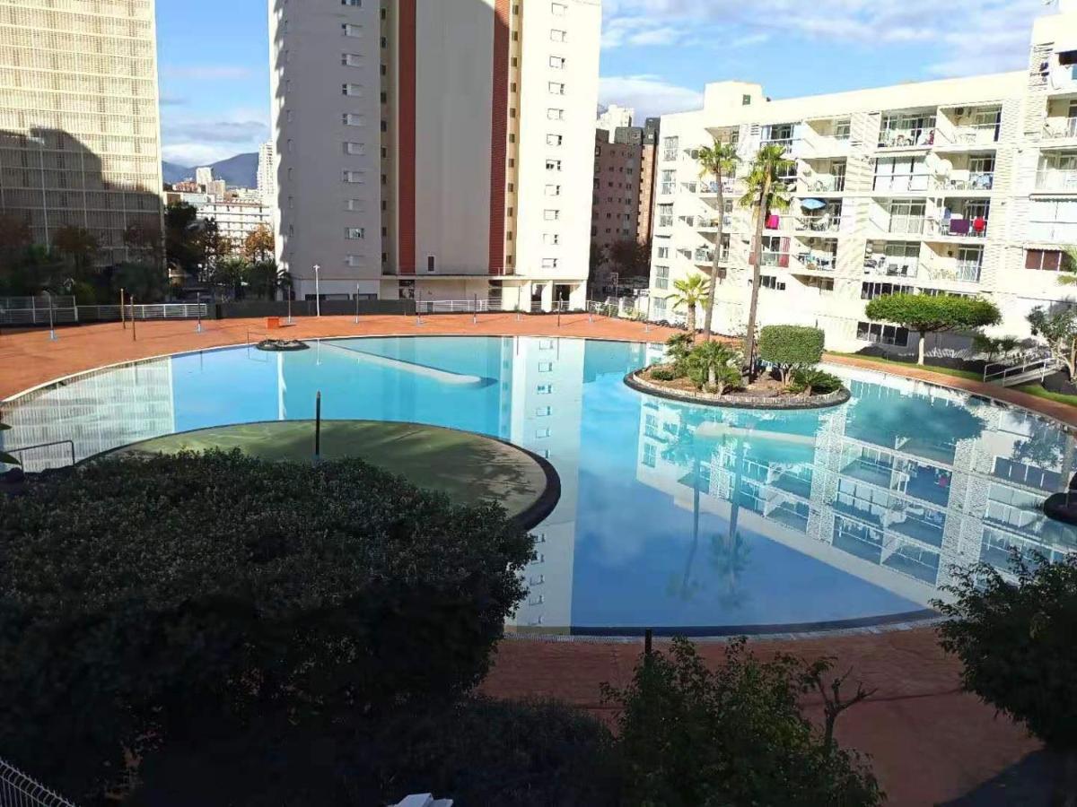 Holiday Apartment Torres Montecarlo Бенидорм Экстерьер фото